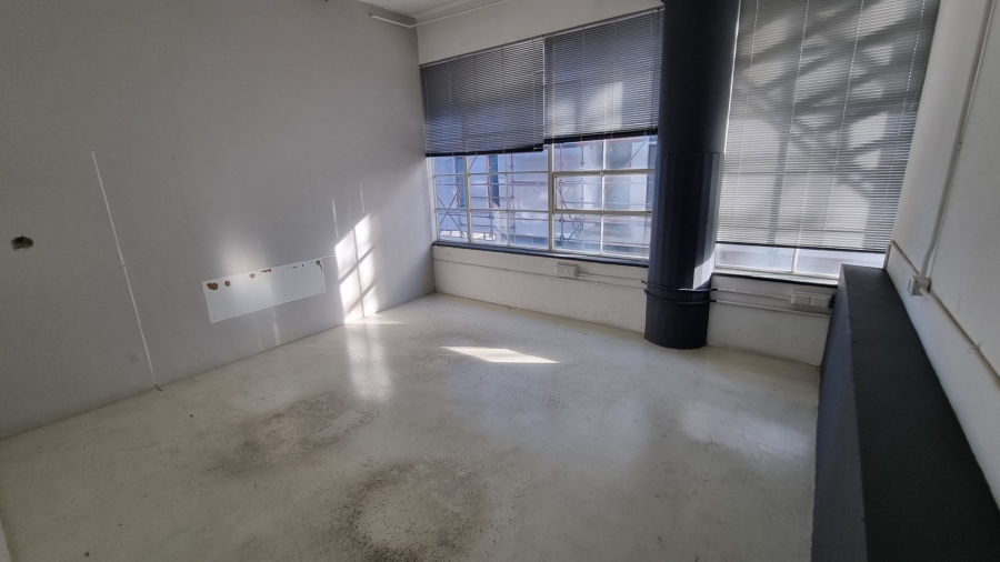 To Let Commercial Property for Rent in Woodstock Western Cape